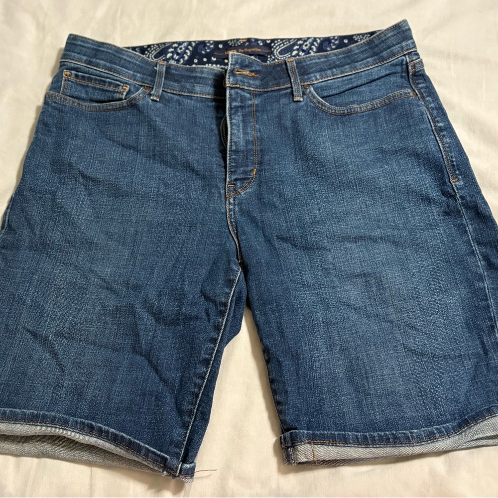 Levi's Women's Blue Jean Shorts - Picture 1 of 6